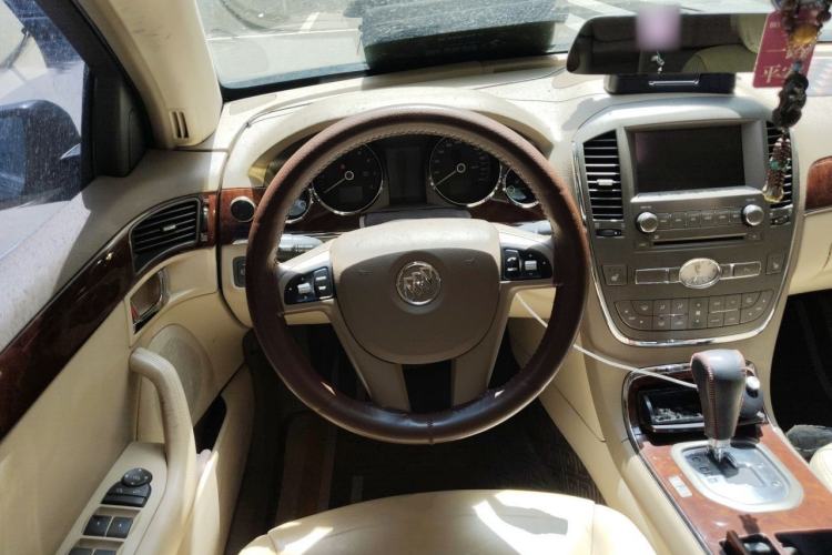 Used Buick Park Avenue 2011 Bao'ao Forum Commemorative Edition Steering Wheel