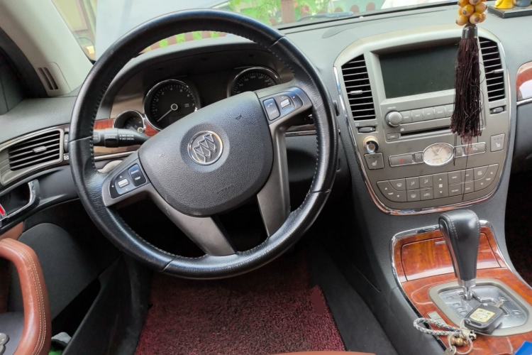 Used Buick Park Avenue 2011 Bao'ao Forum Commemorative Edition Steering Wheel