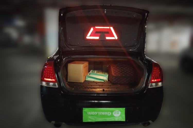 Used Buick Park Avenue 2011 Bao'ao Forum Commemorative Edition Trunk