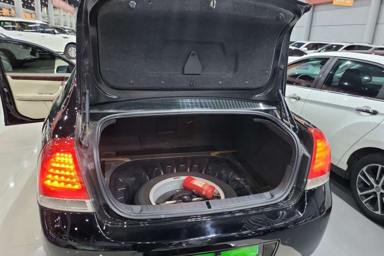 Used Buick Park Avenue 2011 Bao'ao Forum Commemorative Edition Trunk