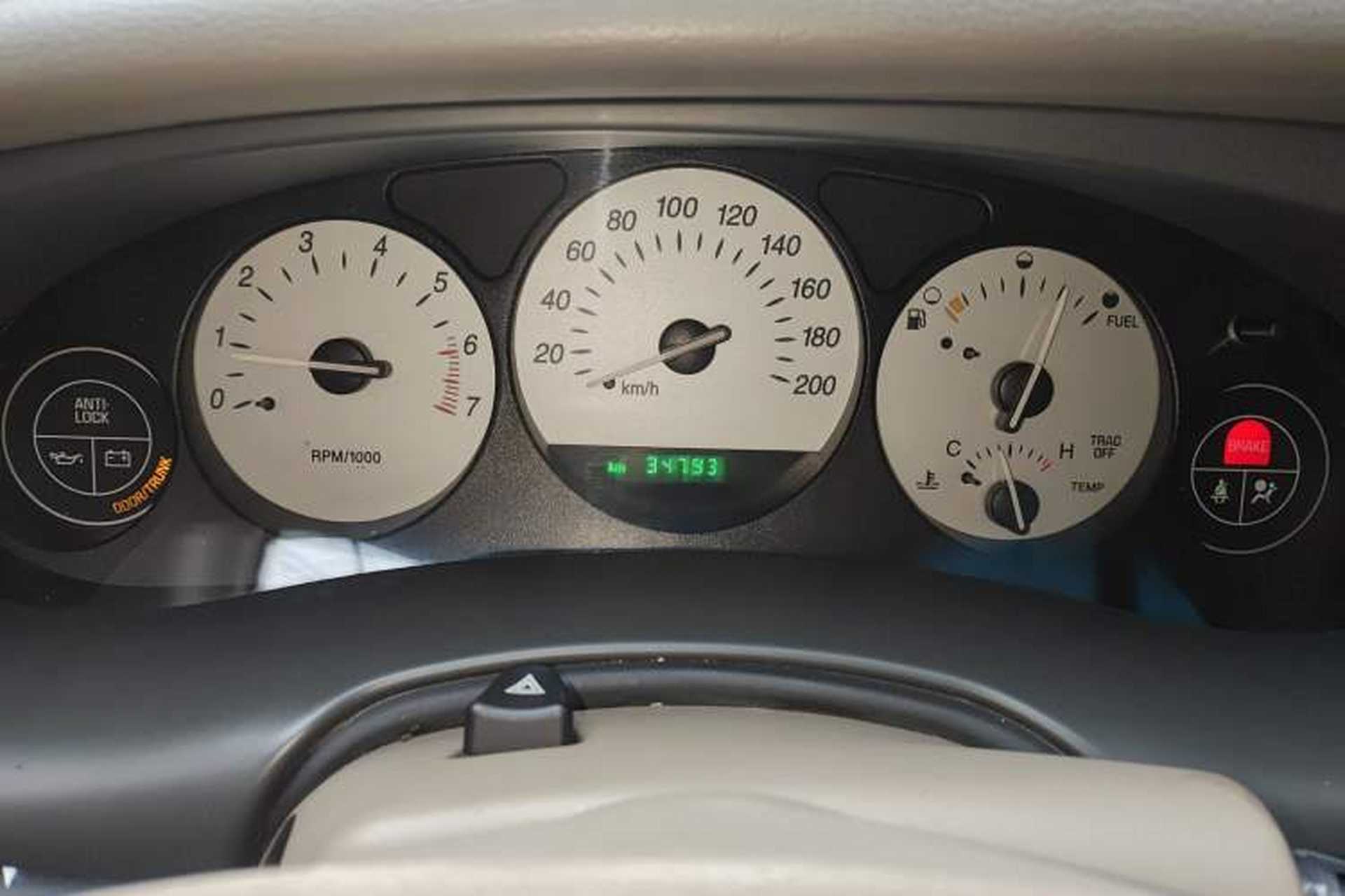 Used Buick Regal 2006 2.0L Manual Comfort Instrument Cluster