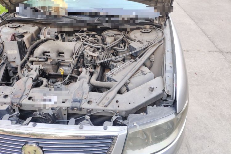 Used Buick Regal 2006 2.5L Automatic Luxury Engine Bay Left