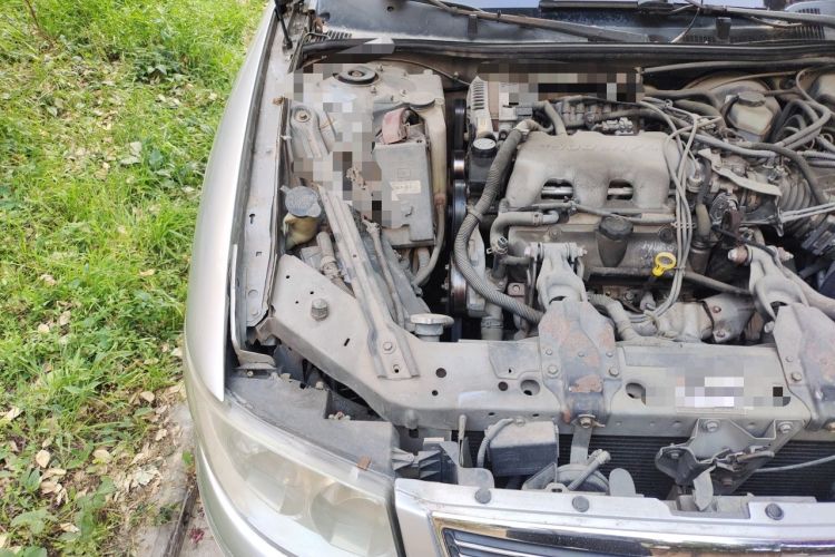 Used Buick Regal 2006 2.5L Automatic Luxury Engine Bay Right