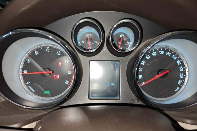 Used Buick Regal 2009 2.0L Comfort Edition Instrument Cluster