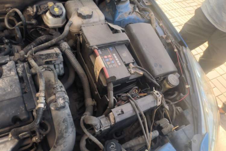 Used Buick Regal 2009 1.6T Elite Sport Edition Engine Bay Left