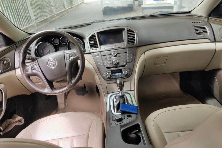 Used Buick Regal 2009 2.4L Flagship Edition Center Console
