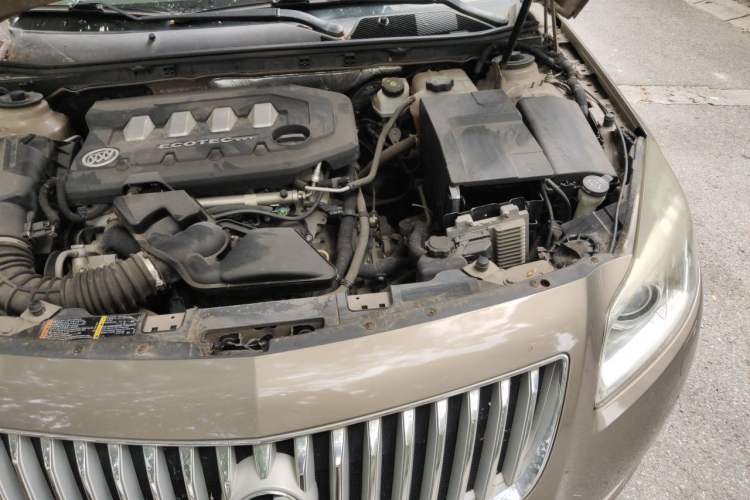 Used Buick Regal 2009 2.4L Flagship Edition Engine Bay Left