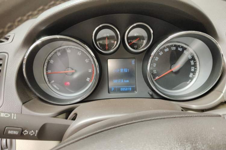 Used Buick Regal 2009 2.4L Flagship Edition Instrument Cluster