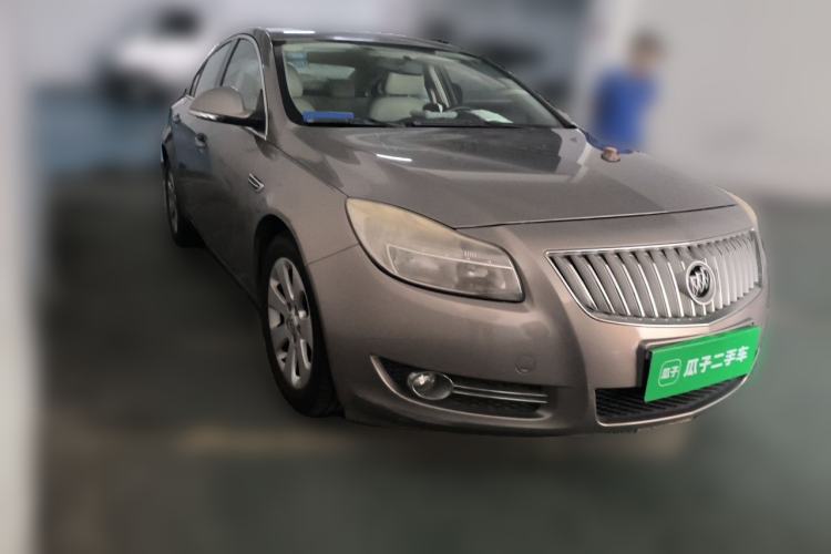 Used Buick Regal 2009 2.0L Elite Edition Front Right 45 Deg