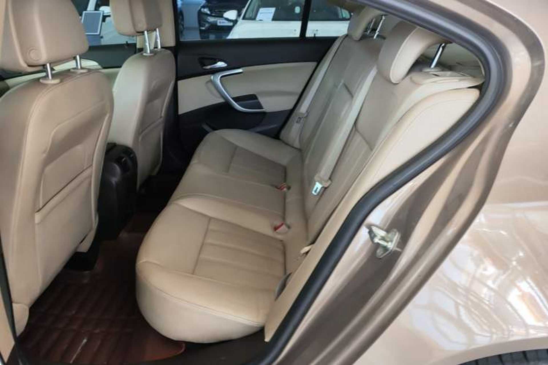 Used Buick Regal 2009 2.0L Elite Edition Left Rear Seat