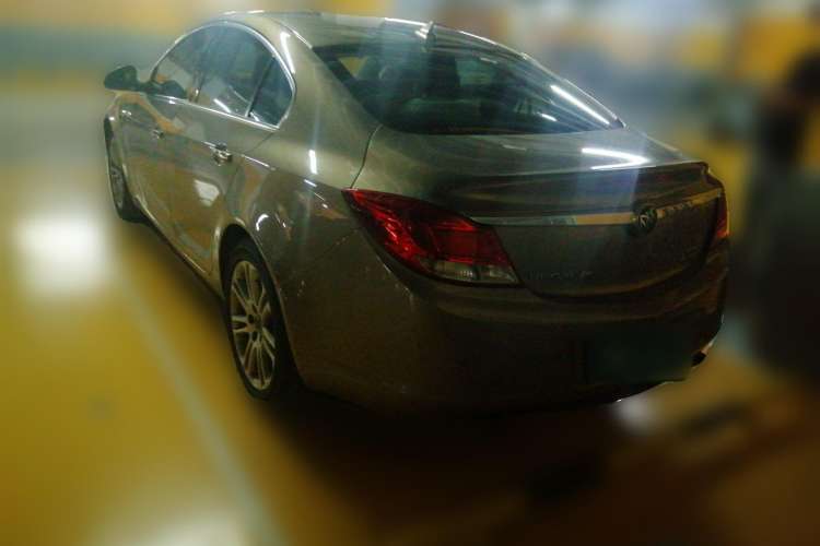 Used Buick Regal 2009 2.0T Luxury Sport Edition Rear Left 45 Deg