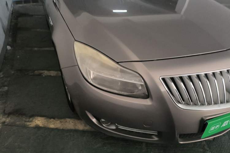 Used Buick Regal 2009 2.0L Elite Edition Right Front Headlight