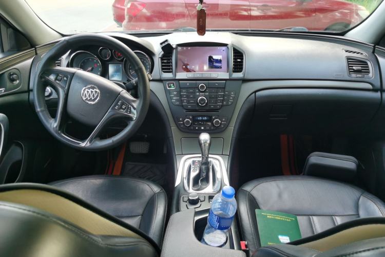 Used Buick Regal 2009 2.4L Flagship Edition Center Console