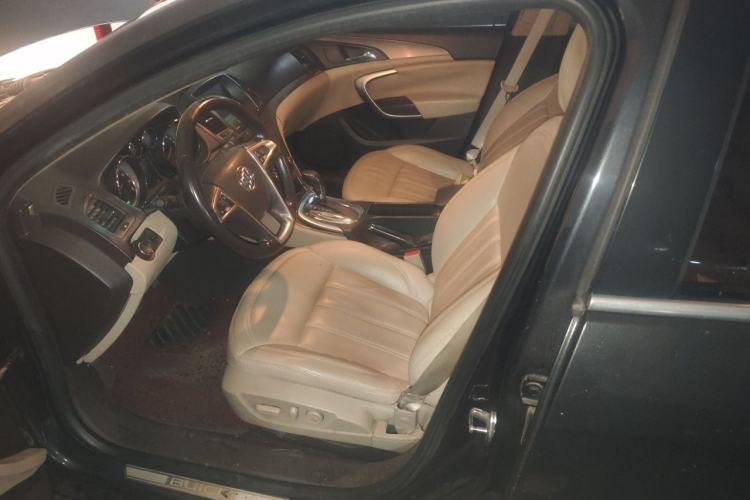 Used Buick Regal 2009 2.0L Elite Edition Left Front Seat