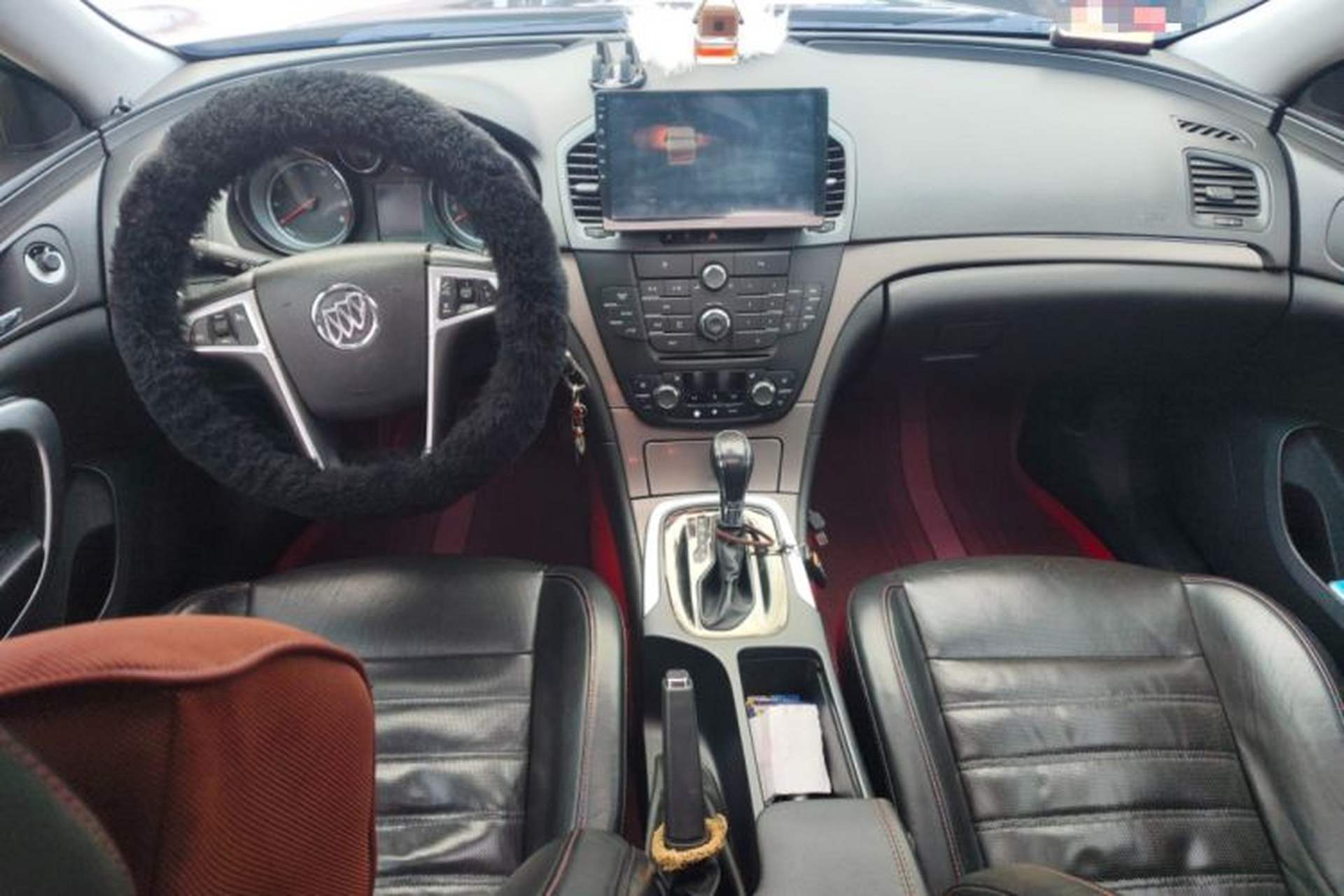 Used Buick Regal 2009 2.0T Luxury Sport Edition Center Console