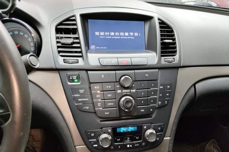 Used Buick Regal 2009 2.4L Flagship Edition Audio And AC Panel