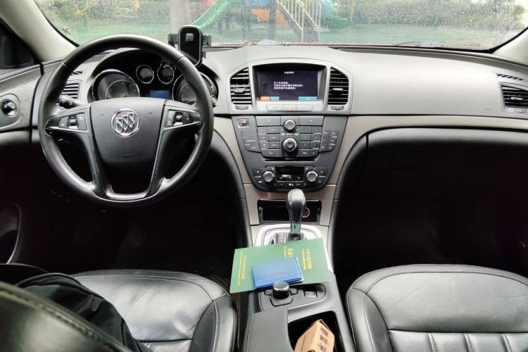 Used Buick Regal 2009 2.4L Flagship Edition Center Console