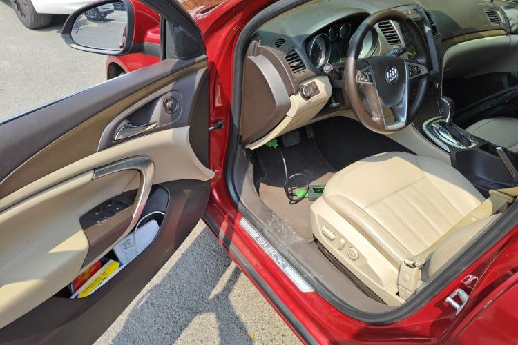 Used Buick Regal 2009 2.0L Elite Edition Driver Seat