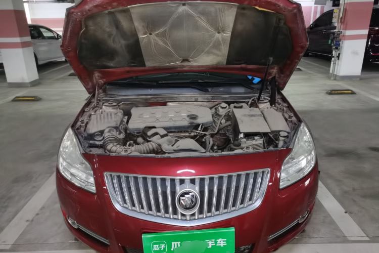 Used Buick Regal 2009 2.0L Elite Edition Engine Bay