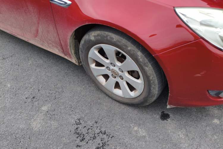 Used Buick Regal 2009 2.0L Comfort Edition Right Front Wheel Hub