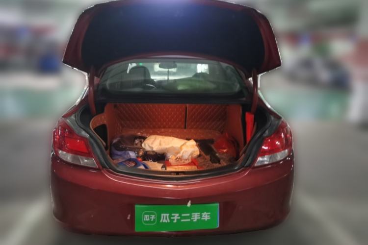 Used Buick Regal 2009 2.0L Elite Edition Trunk