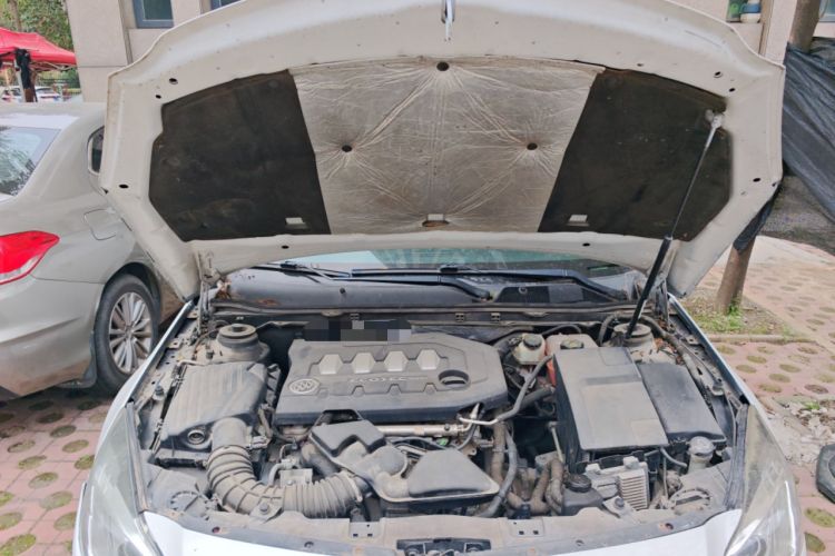 Used Buick Regal 2009 2.4L Flagship Edition Engine Bay