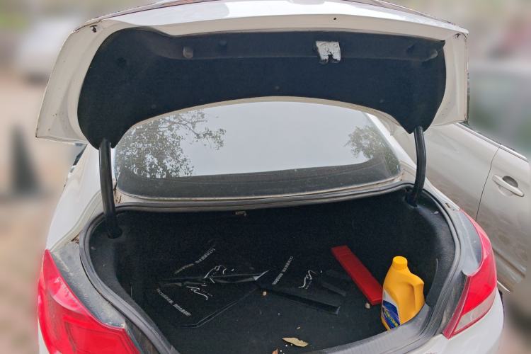 Used Buick Regal 2009 2.4L Flagship Edition Trunk