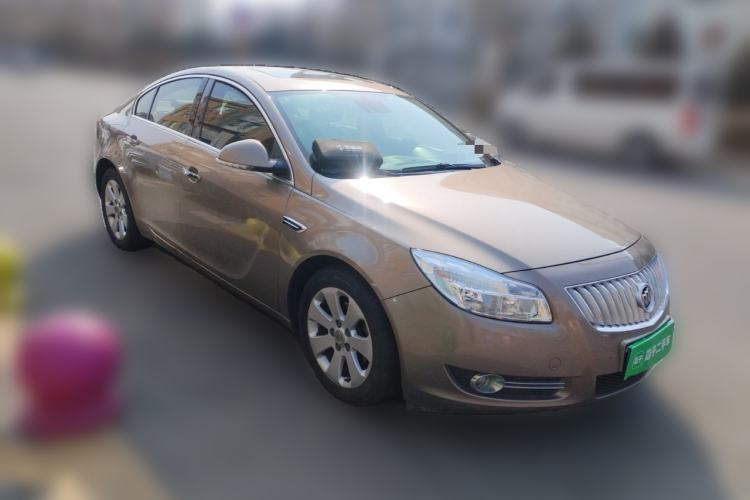 Used Buick Regal 2009 2.0L Elite Edition Front Right 45 Deg