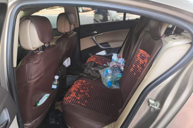 Used Buick Regal 2009 2.0L Elite Edition Left Rear Seat