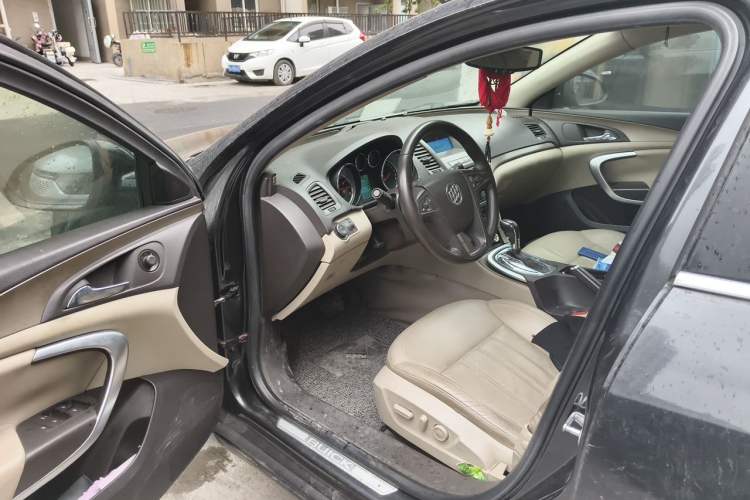 Used Buick Regal 2010 2.0L Expo Edition Driver Seat