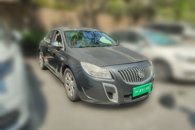 Used Buick Regal 2010 2.0L Expo Edition Front Right 45 Deg