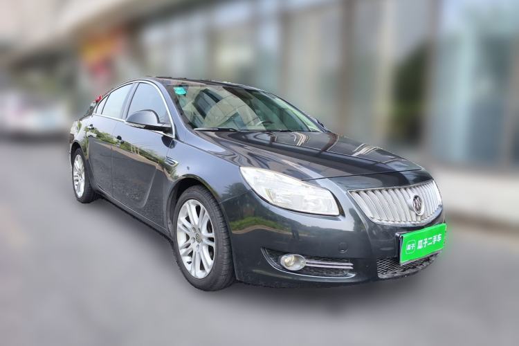 Used Buick Regal 2010 2.4L Elite Edition Front Right 45 Deg