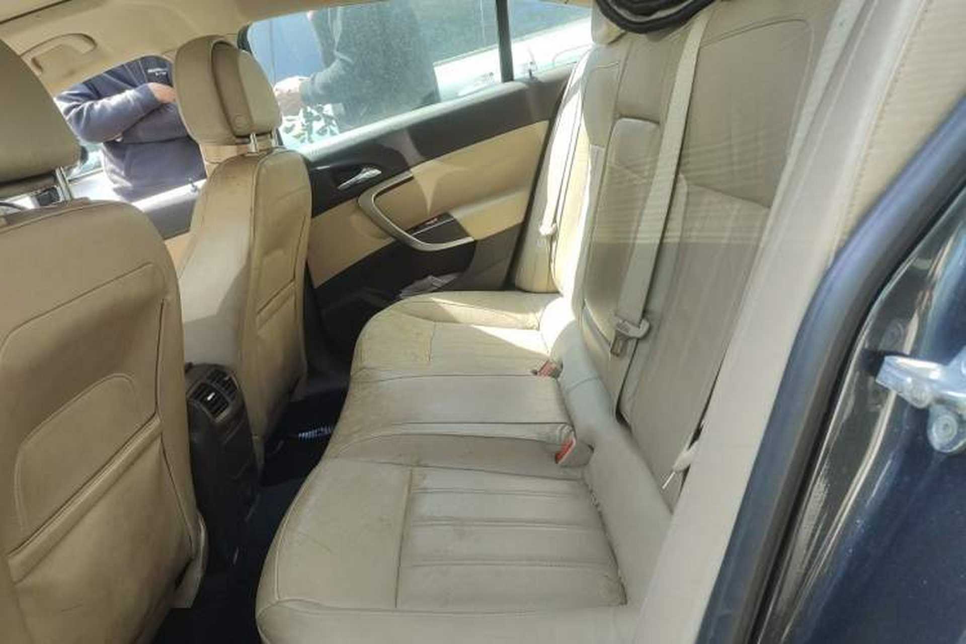 Used Buick Regal 2010 2.0L Expo Edition Left Rear Seat