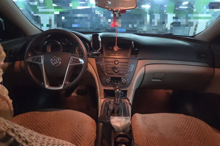 Used Buick Regal 2010 2.0L Expo Edition Center Console