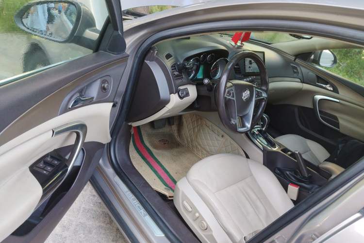 Used Buick Regal 2010 2.0L Expo Edition Driver Seat