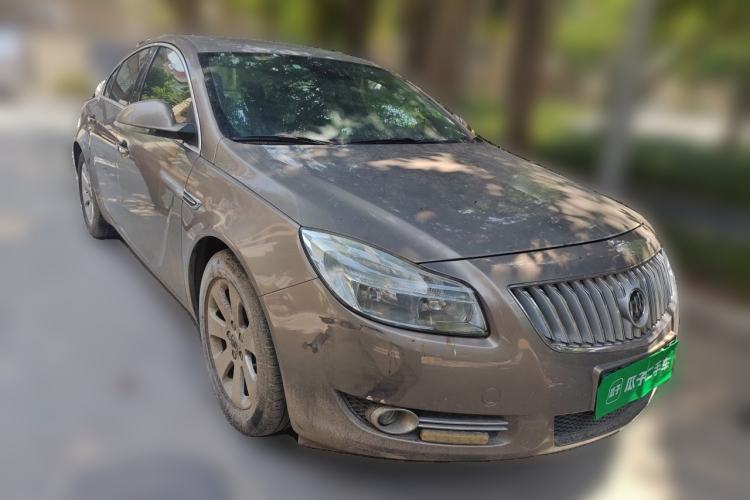 Used Buick Regal 2010 2.0L Expo Edition Front Right 45 Deg