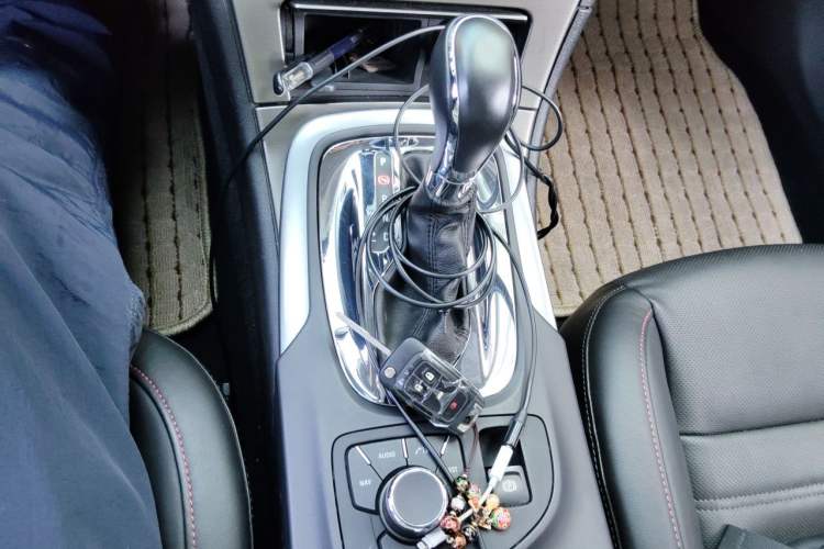 Used Buick Regal 2010 2.0T Flagship Sport Edition Gear Lever