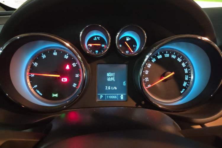 Used Buick Regal 2010 2.0L Expo Edition Instrument Cluster