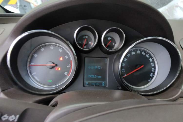 Used Buick Regal 2010 2.0L Expo Edition Instrument Cluster