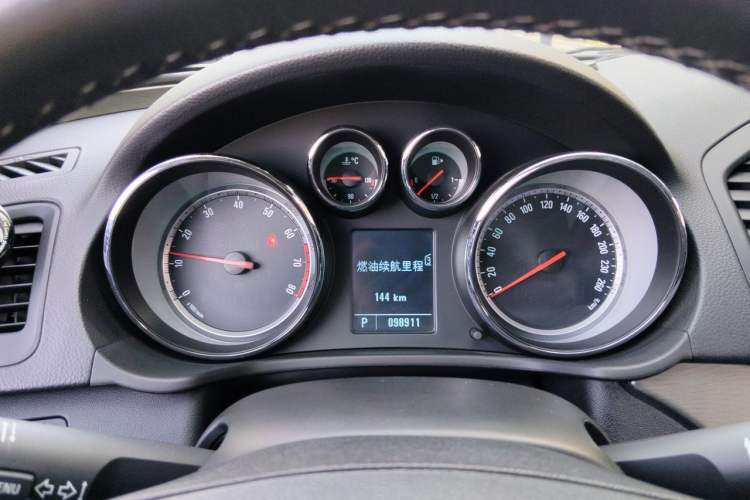 Used Buick Regal 2010 2.0T Flagship Sport Edition Instrument Cluster