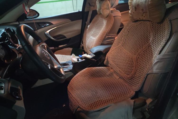 Used Buick Regal 2010 2.0L Expo Edition Left Front Seat