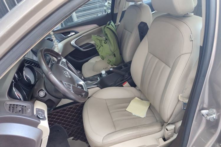 Used Buick Regal 2010 2.0L Expo Edition Left Front Seat