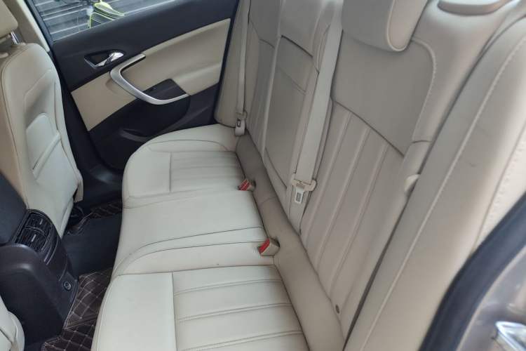Used Buick Regal 2010 2.0L Expo Edition Left Rear Seat