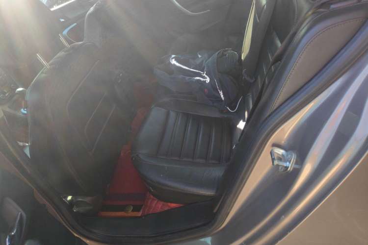 Used Buick Regal 2010 2.0T Flagship Sport Edition Left Rear Seat