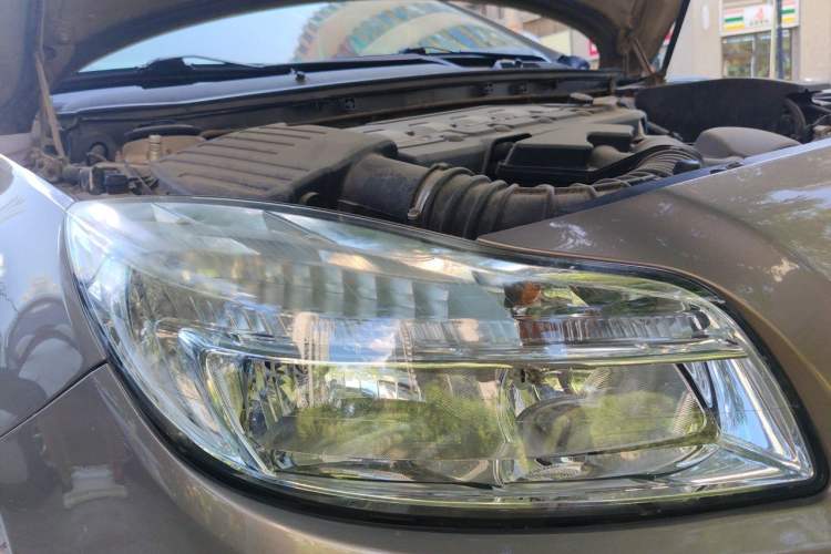 Used Buick Regal 2010 2.0L Expo Edition Right Front Headlight