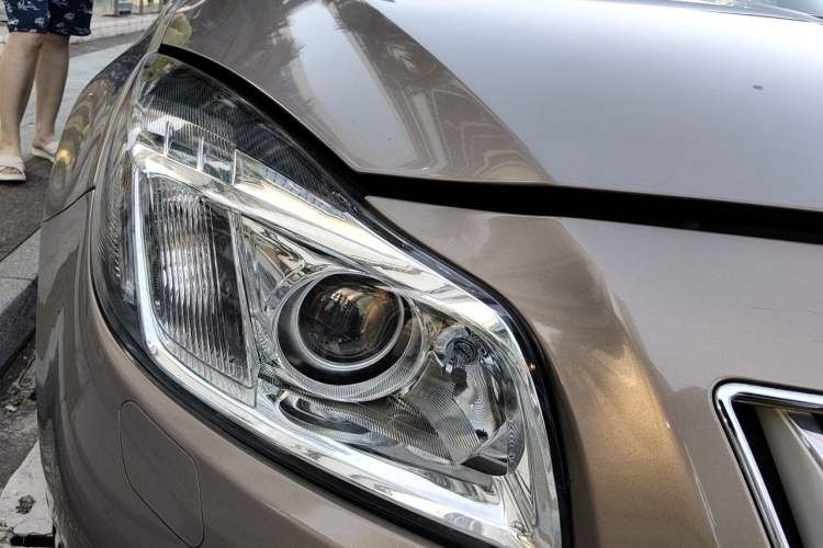 Used Buick Regal 2010 2.0T Flagship Sport Edition Right Front Headlight