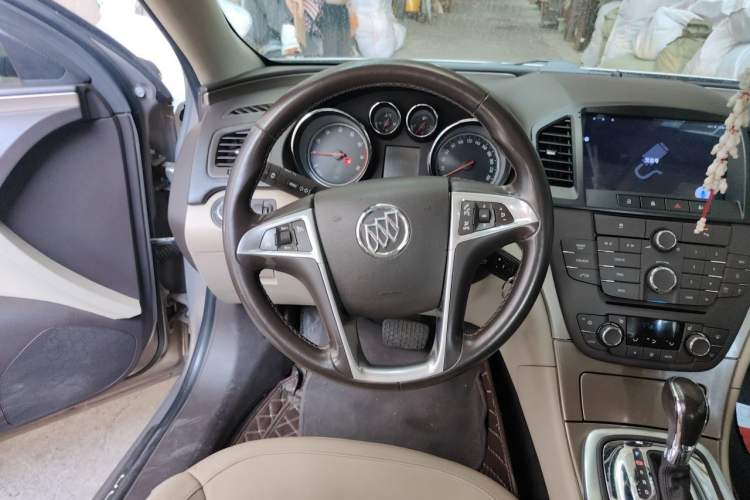 Used Buick Regal 2010 2.0L Expo Edition Steering Wheel