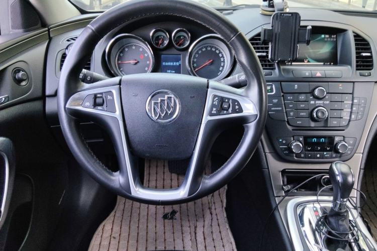 Used Buick Regal 2010 2.0T Flagship Sport Edition Steering Wheel