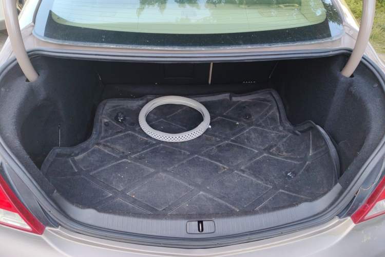 Used Buick Regal 2010 2.0L Expo Edition Trunk