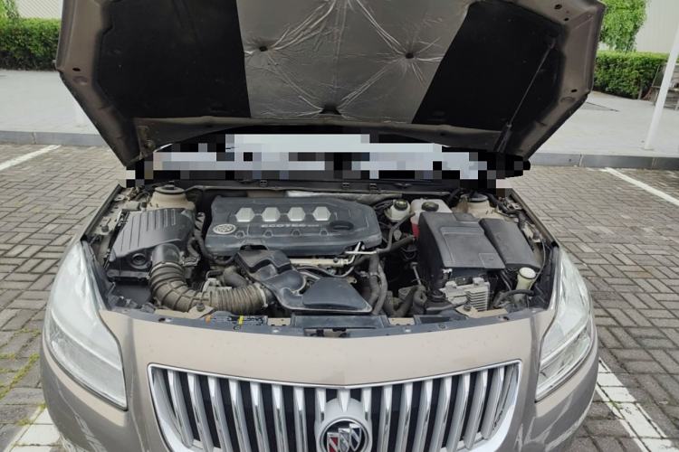 Used Buick Regal 2010 2.4L Comfort Edition Engine Bay